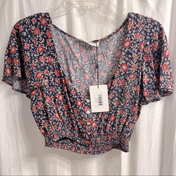 Spell and the Gypsy crop top - Picture 3 of 6